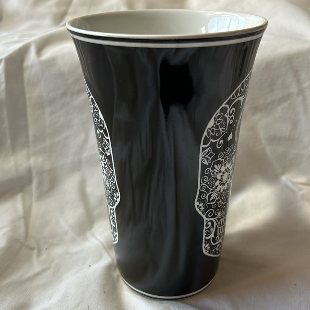 Designer's Choice By Coventry La Calavera Mug - Picture 3 of 6